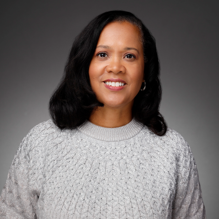 Mia Grant, Human Resources